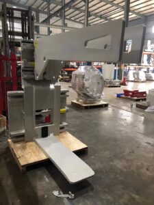 Гантиг өргөх хавчаар