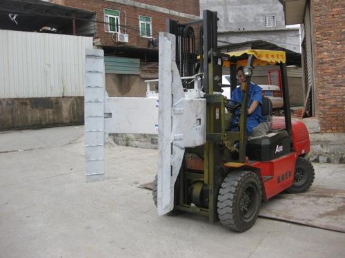 Нэг гар дугуйны хавчаар